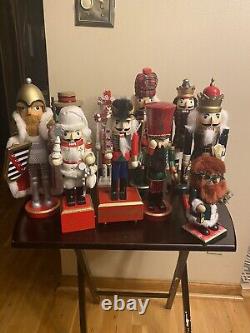 10 Nutcrackers Vintage 2 music box nutcracker music box