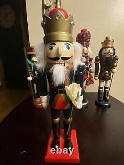 10 Nutcrackers Vintage 2 music box nutcracker music box