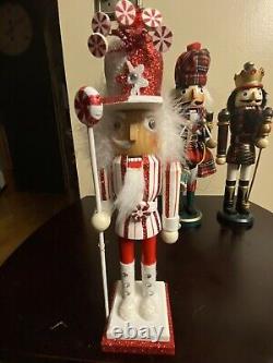 10 Nutcrackers Vintage 2 music box nutcracker music box