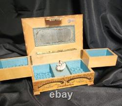 19502 Inlaid Wood Italian Music Box