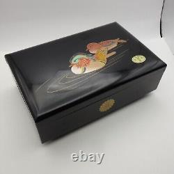 Accessory Case Music Box 16 Chrysanthemum Flower Gold Lacquer 1996