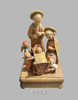 Anri Holy Night Nativity Family Nativity Music Box #956/1850 Signed E. Mussner