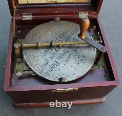 Antique Mira Empress Hand Crank Wood Swiss Music Box & 4 Metal Discs Vintage