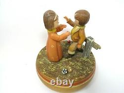 Antique Multi Color Dolls Boy & Girl Wood & Rubber Music box Made in USA