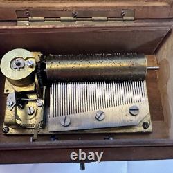 Antique Wood Swiss Music Box 3 Airs Melodies carillons à musique. Works