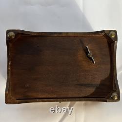 Antique Wood Swiss Music Box 3 Airs Melodies carillons à musique. Works