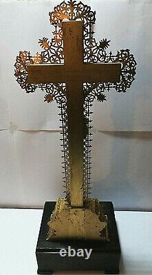 Beautiful Antique Wood Cross Jesus Christ Gold Crucifix With Music Box