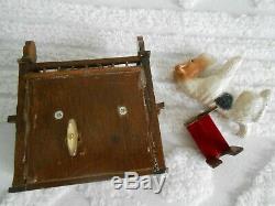 Beautiful Vintage Wood Music Box, Wire Fox Terrier Playing the Organ