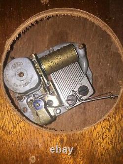 Cigarette Case Music box Wood Vintage