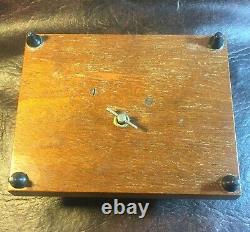 Cigarette Case Music box Wood Vintage