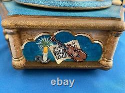 ERZGEBIRGE Christmas Music Box Hubrig REUGE ROMANCE Carved Wood Germany