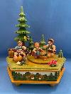 Erzgebirge Family Music Box Carved Wood Reuge/romance Hubrig Germany