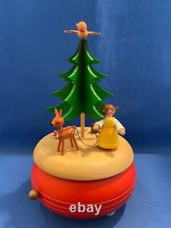 ERZGEBIRGE Music Box Girl with Deer+Rabbits Ulbricht REUGE Wood Germany Box