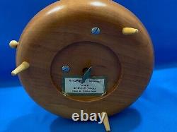 ERZGEBIRGE Music Box Lady with Flower Stand Wood Germany Leichsenring Thorens