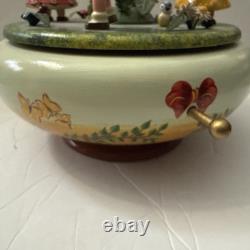 ERZGEBIRGE Spring Music Box Children May Pole Wood Germany KWO Reuge Romance