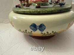 ERZGEBIRGE Spring Music Box Children May Pole Wood Germany KWO Reuge Romance