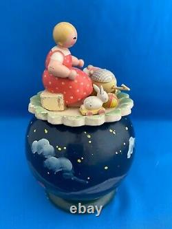 ERZGEBIRGE Wendt Kuhn THORENS Music Box Girl with Doll Carved Wood East Germany