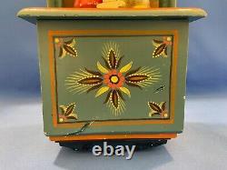 ERZGEBIRGE Wendt Kuhn THORENS Music Box Nursery Carved Wood East Germany