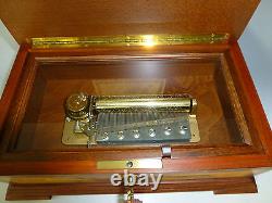 EXC Vintage Reuge Music Box 72 / 3 Mozart Edition Wooden Inlaid Mozart Portrait