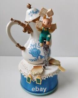 Enesco Wind-up Music box Teapot & Mice Tea