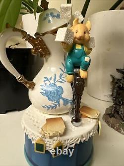 Enesco Wind-up Music box Teapot & Mice Tea