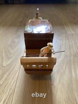 Gondola Wind Up Music Box 1950-1960 Vintage (Ballerina Dancing)