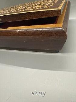 Italian Inlaid Jewelry Music Box Reuge Wood 10.5x6x3.75