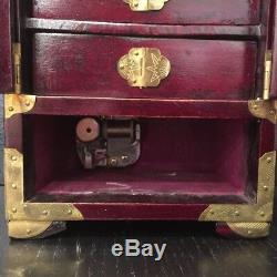 Jade & Wood Jewelry cabinet with music box