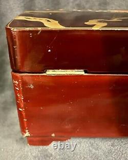 Japanese Lacquered Wood Jewelry Storage Chest Music Box C-1950s 11.75D