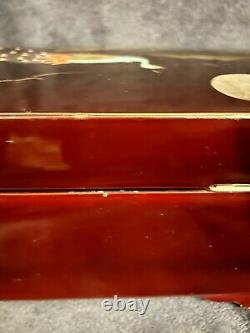 Japanese Lacquered Wood Jewelry Storage Chest Music Box C-1950s 11.75D