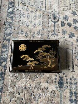 Japanese Tokugawa Symbol jewelry Box