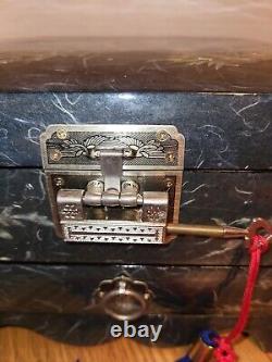 Korean Mother of Pearl Birds Design Lacquered Wooden Music Jewelry Box With Key