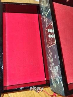 Korean Mother of Pearl Birds Design Lacquered Wooden Music Jewelry Box With Key