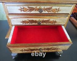 Large Beautiful Vintage Italian Florentine Jewelry/music Box Chest Lined Drawers