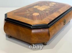 Large Sorento Italy Handcrafted Musical Wood Inlay Music Jewelry Trinket Box