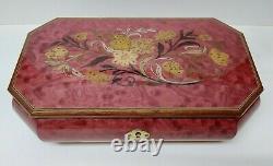 Lovely Vintage Lacquered Rose Bird's Eye 18 Note REUGE Musical Jewelry Box MG