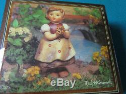 M. I. Hummel ERCOLANO Music Box RARE NIB PLAYS ALWAYS AWOOD4