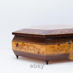 Marquetry Wood Musical Jewelry box Italy Plays Torna A Sorrento + Key
