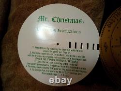 Mr. Chistmas Animated Holiday Symphonium Wood Music Box 16 song discs