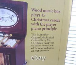 Mr. Christmas Gold Label Music In Motion Music Box 15 songsworks see video