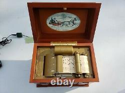 Mr. Christmas, Grand Music In Motion, Punched Tape Player, 15 Carols Wood