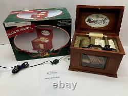 Mr. Christmas Music In Motion Music Box 1998 15 Songs Collector