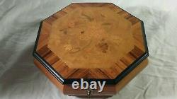 Music Box Swiss Movement Mapsa Italy Brahmswalzer 9 Octagonal wood inlay