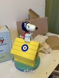 NEW IN BOX Vintage Snoopy Flying Ace Dog House Music Box 1968 Plays Over There