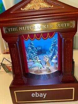 NEW Mr. Christmas Heirloom Nutcracker Suite Ballet Stage Action Music Box wood