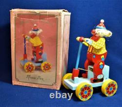 NOS 1960-70s solid wood Clown on the Cart Music in Motion music Box