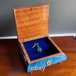 New Star of David Wood Inlay Jewelry & Music Box Plays Hatikvah Made in Italy