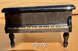 Nice Inlaid Wood Italian Sorrento Piano Music Jewelry Box Trinket Grand