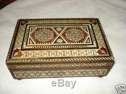 OLD OTTOMAN WOOD TRINKET/PLAYING CARDS/CIGARETTE MUSIC BOX MOSAIC 1 song