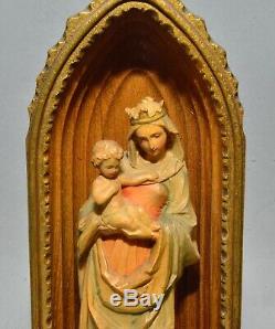 Old European Carved Wood Madonna & Child Figure on Music Box Silent Night ANRI